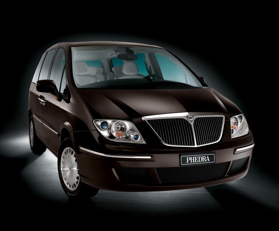  Lancia Phedra 2002 года  (фото 10 из 123)